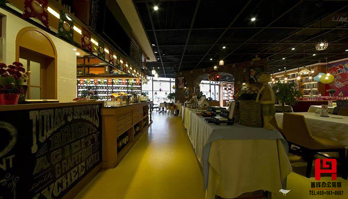 布拉諾西餐廳設(shè)計